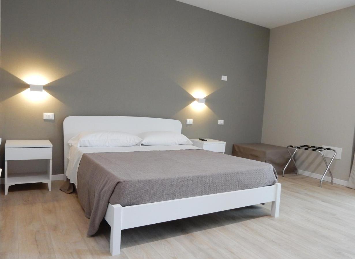 B&B Controvento Soiano Сойано-дель-Лаго Экстерьер фото